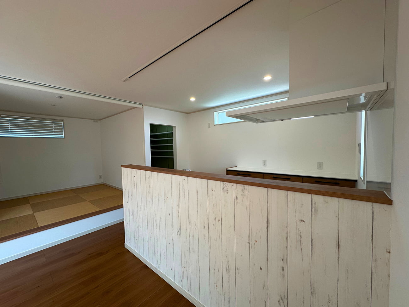 家族の繋がりを育む4LDKと、彩りを添える小上がり和室・水回り